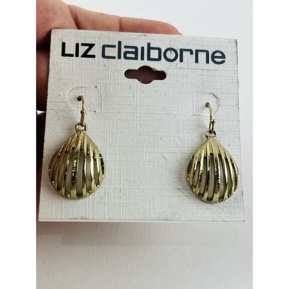 Liz Claiborne Gold Tone Dangle Earrings Open Cutout Seashell Teardrop Pierced NE - Picture 8 of 9